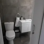 Modern - Renovated Near Finikoudes Apartmán *