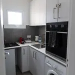 Lejlighed Modern City Stay - Renovated Apartment Near Finikoudes Beach