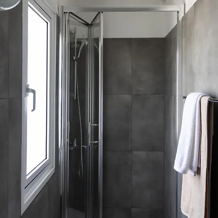 Apartment Modern - Renovated Near Finikoudes *