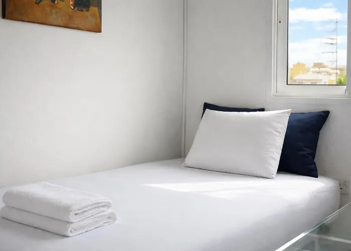 Apartment Nautica Luxe Larnaca